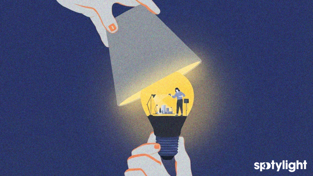 Come lavora un lighting designer: metodo, ascolto, simulazioni e calcoli illuminotecnici per una consulenza della luce su misura.